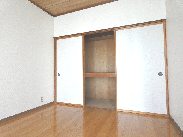 シルバーハイツⅠ 収納