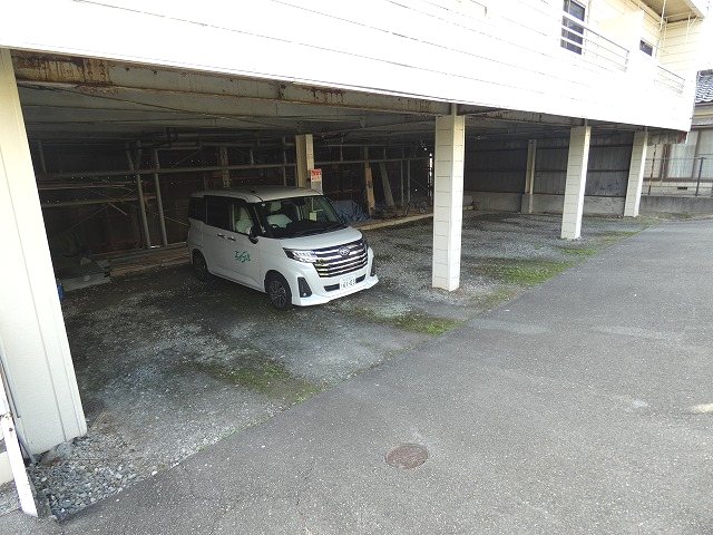 シルバーハイツⅠ 駐車場