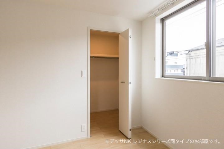 シャルモンテⅡＢ 収納