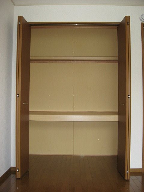 セジュールやまびこ 収納