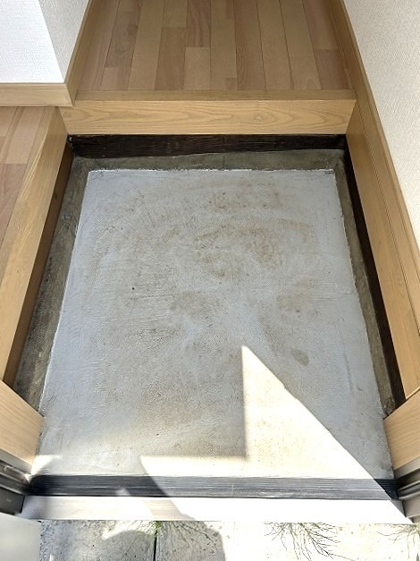 愛山荘 玄関