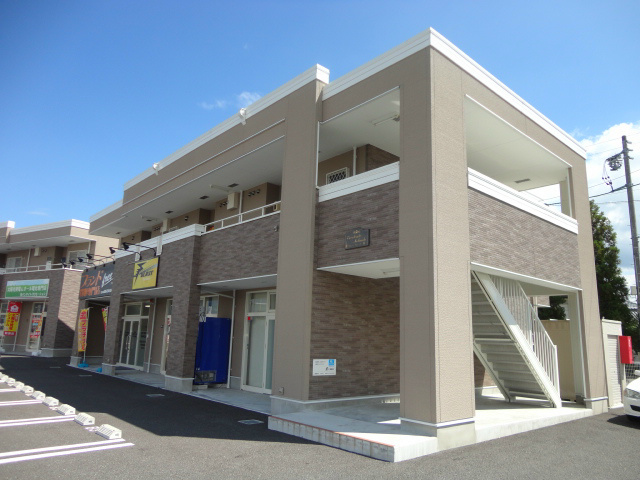 エクセレンテ　ソレアードＢ 外観