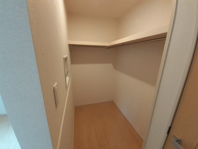 エーヴィヒヴォールＤ 収納