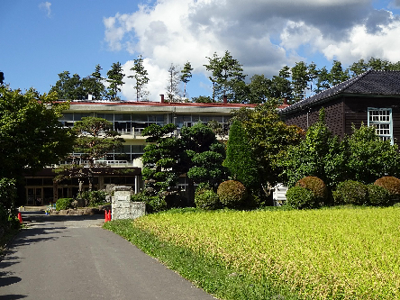 スリーピークスⅢ 小学校