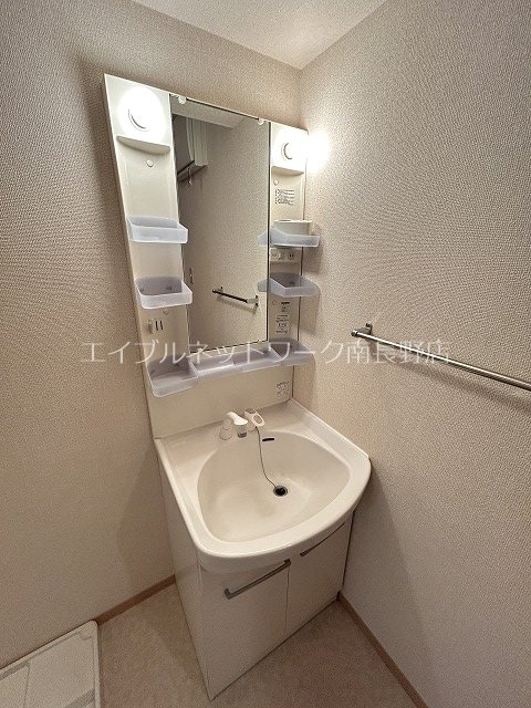 ウィルモアＨＡＲＡ 洗面所