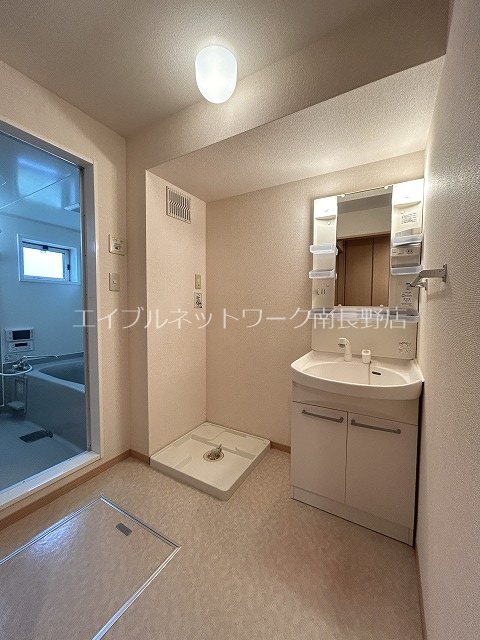 ウィルモアＨＡＲＡ 洗面所
