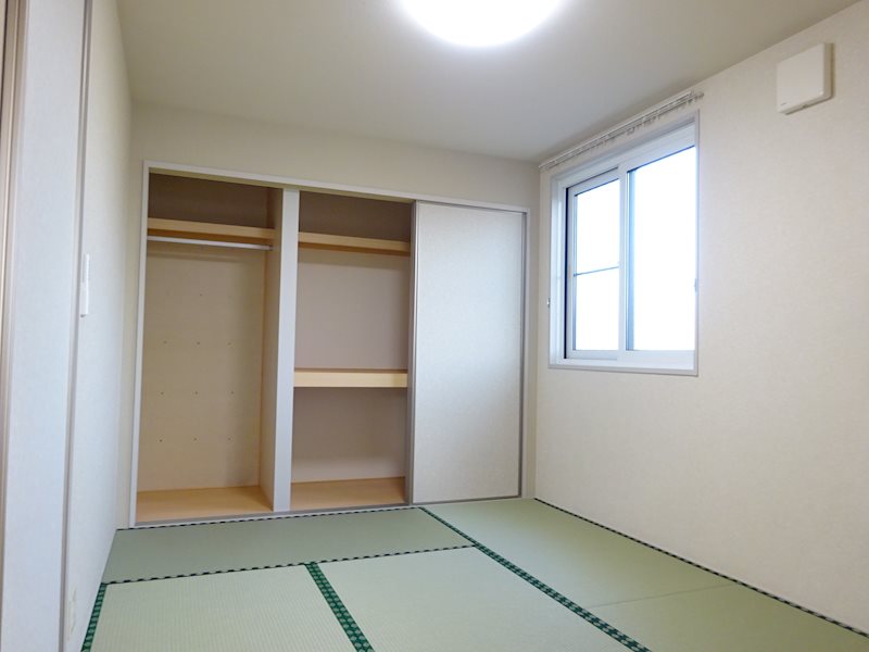 プレシアスコートA棟 ベッドルーム