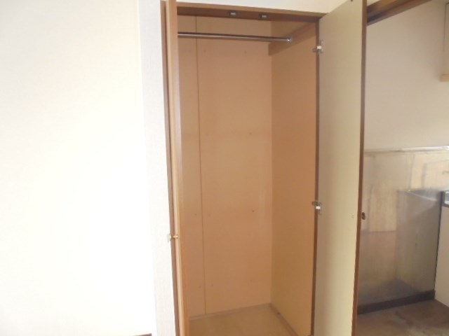 クラスター 収納