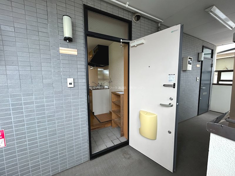 コットンヒルズ坂本 玄関