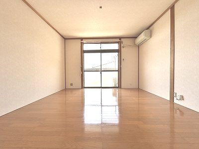 上松ハウスB棟 リビング