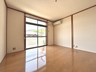 上松ハウスB棟 リビング