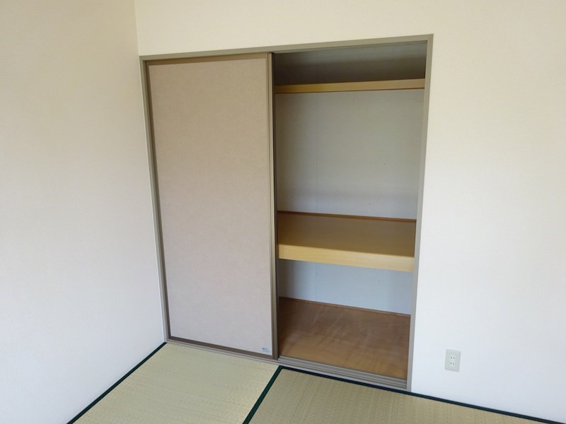 アスティオン　B棟 収納