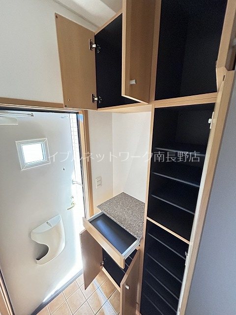 サニーコートＢ 玄関