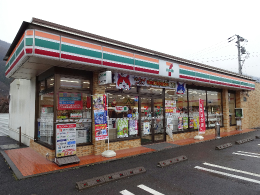 サニーコートＢ コンビニ