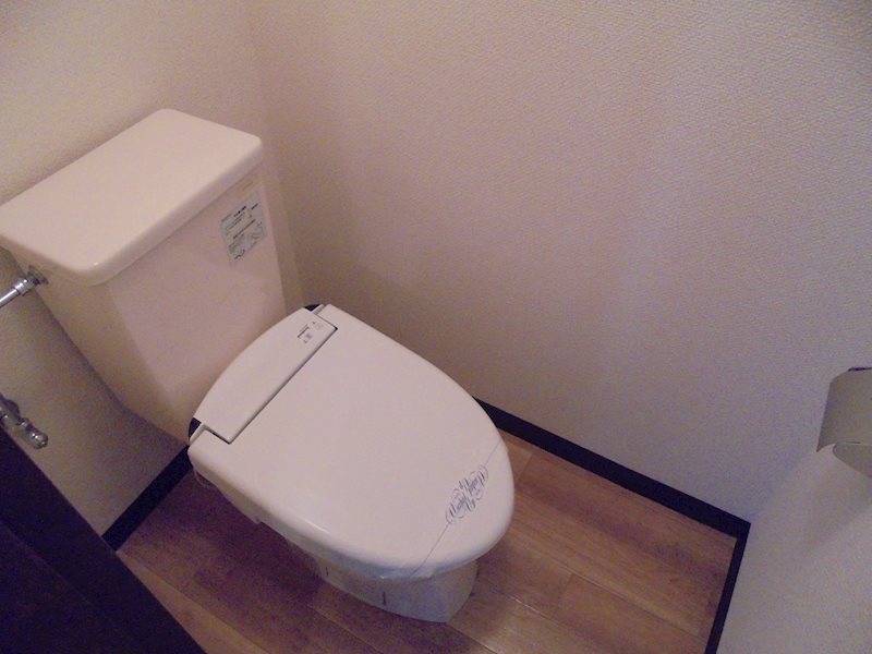 クロックパレス トイレ