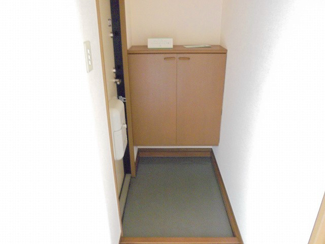 パークサイド石渡 玄関