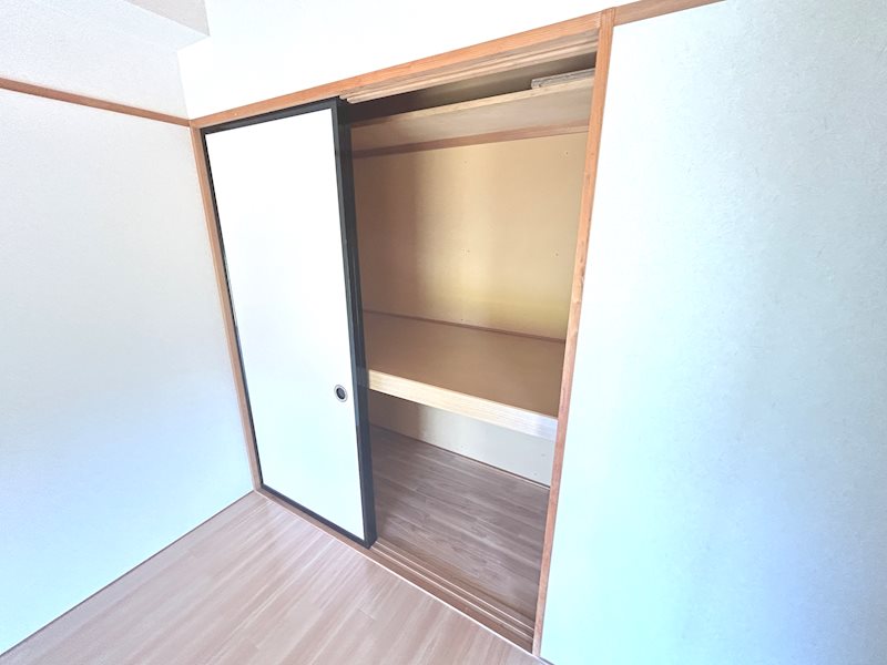 エーデルハイツ 収納