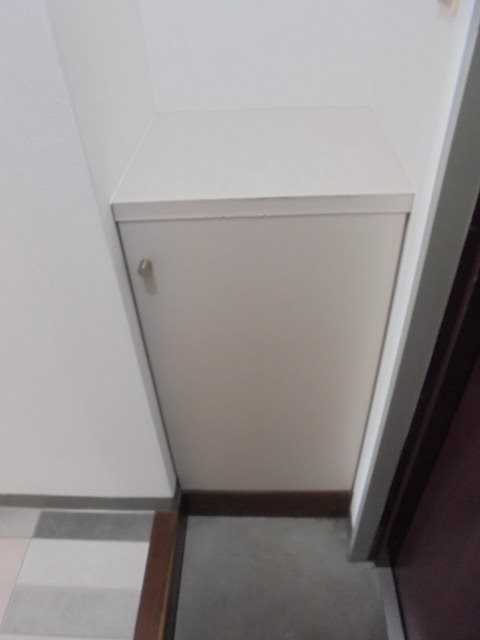 アコール北条 玄関