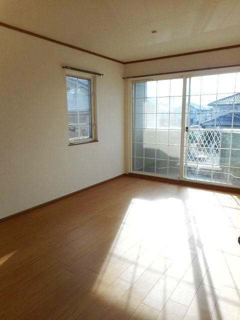 グリーンハイツ（村井） リビング