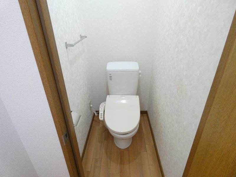 シャイニングタウン トイレ