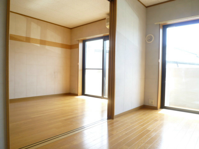エステートマンションウエストプラザ館 リビング