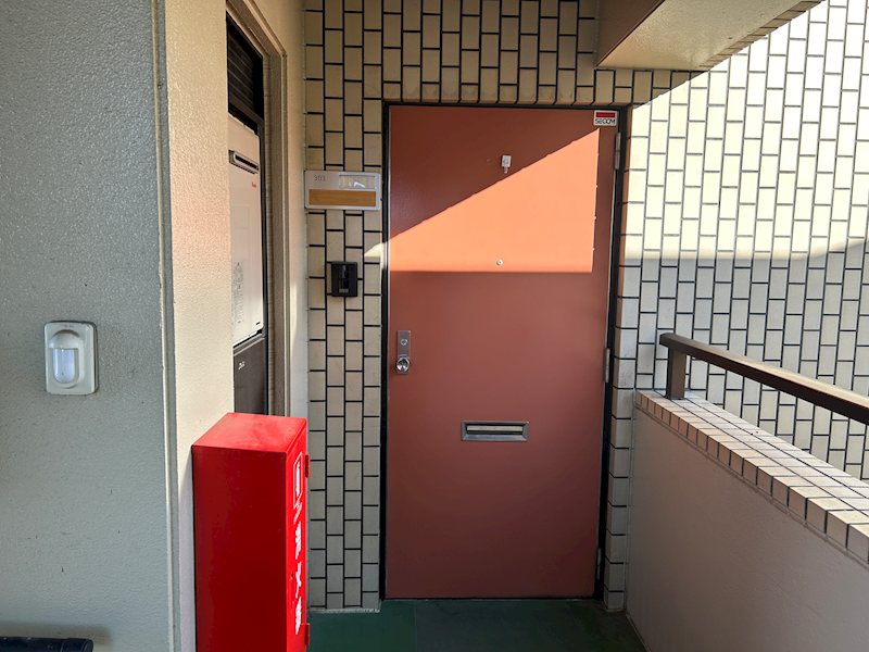 グランメゾン山﨑 玄関