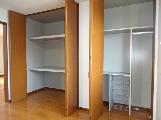 シャルマンカーサＮ 収納