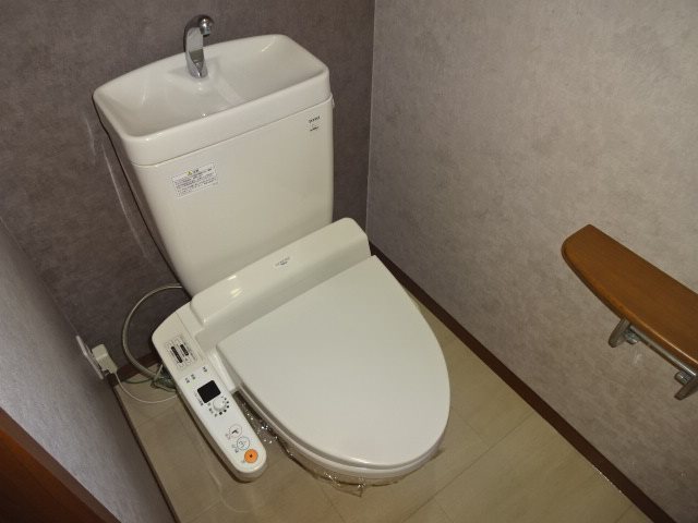 シャルマンカーサＮ トイレ