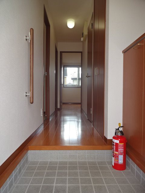 シャルマンカーサＮ 玄関