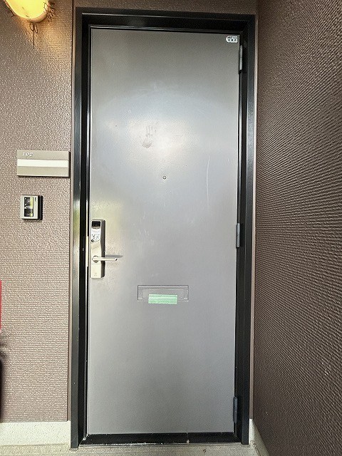 フレグランス北田 玄関