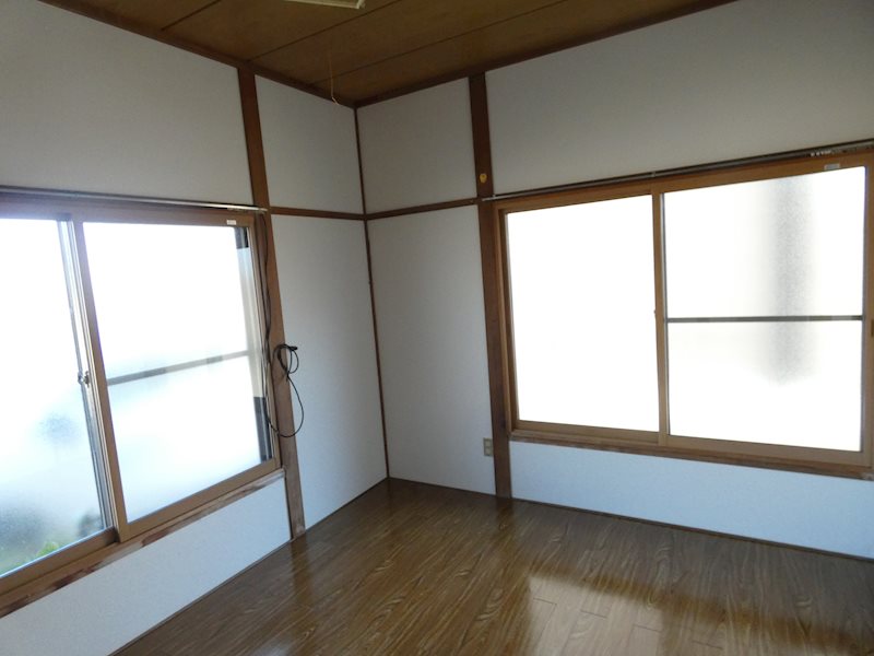 笠原学園原新田教場アパート リビング