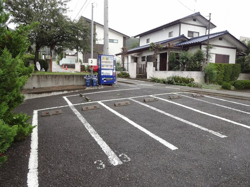 コモンハウスナカジマ 駐車場