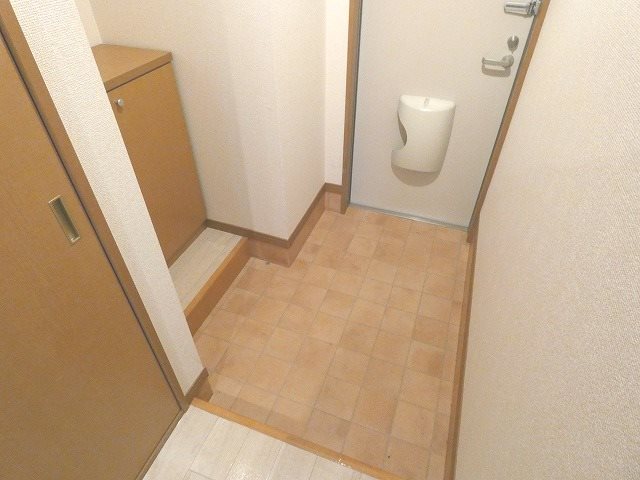 ＤＲＥＡＭ　ＮＯＳＴＡＬＧＩＡ 玄関