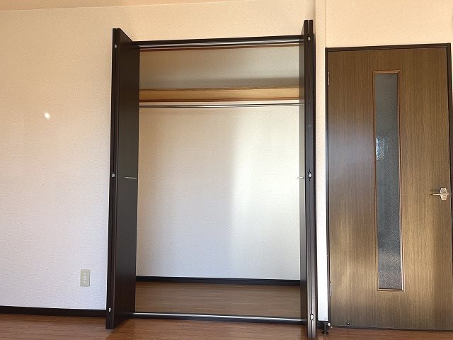 ハイツ中原 収納