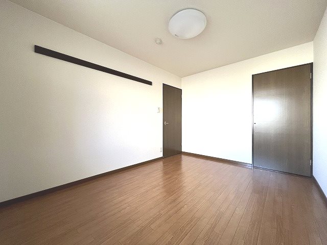 ハイツ中原 ベッドルーム