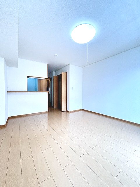 サンタクルスＡ リビング