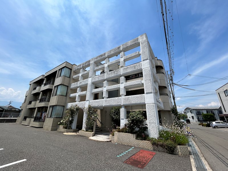 グランメゾン山﨑 外観