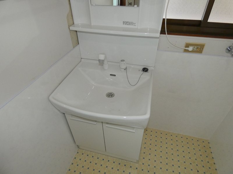 長野県飯田市上郷黒田3174 洗面所