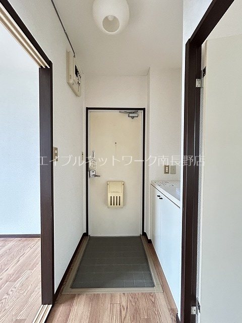 サンビレッジ三本柳Ｂ棟 玄関