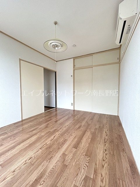 サンビレッジ三本柳Ｂ棟 ベッドルーム
