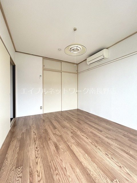 サンビレッジ三本柳Ｂ棟 ベッドルーム
