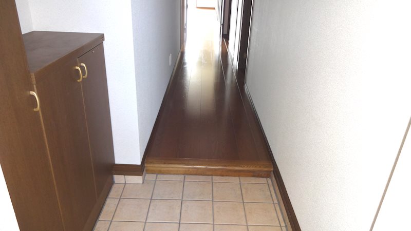 グランシティ南松本弐番館 玄関