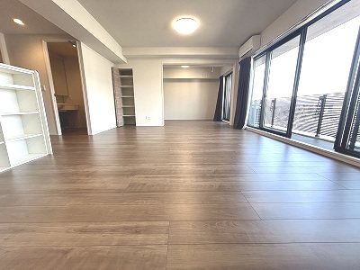 アヴァンセ東口 リビング