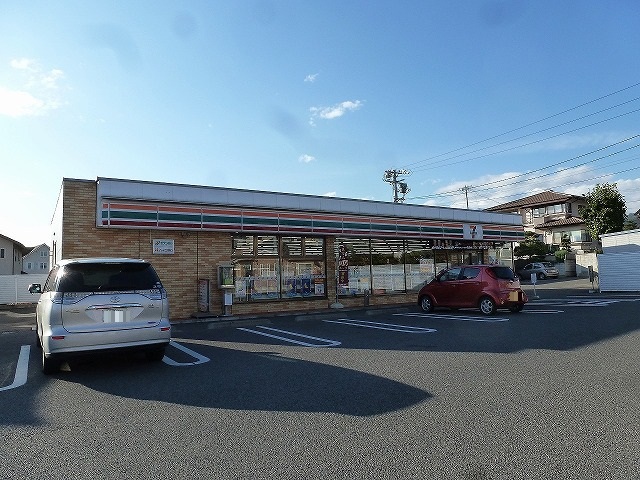 富沢様連棟 コンビニ