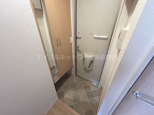 ＪーＲｏｏｍ☆妃　弐番館 玄関