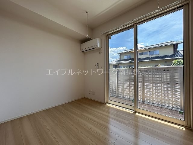 ＪーＲｏｏｍ☆妃　弐番館 リビング