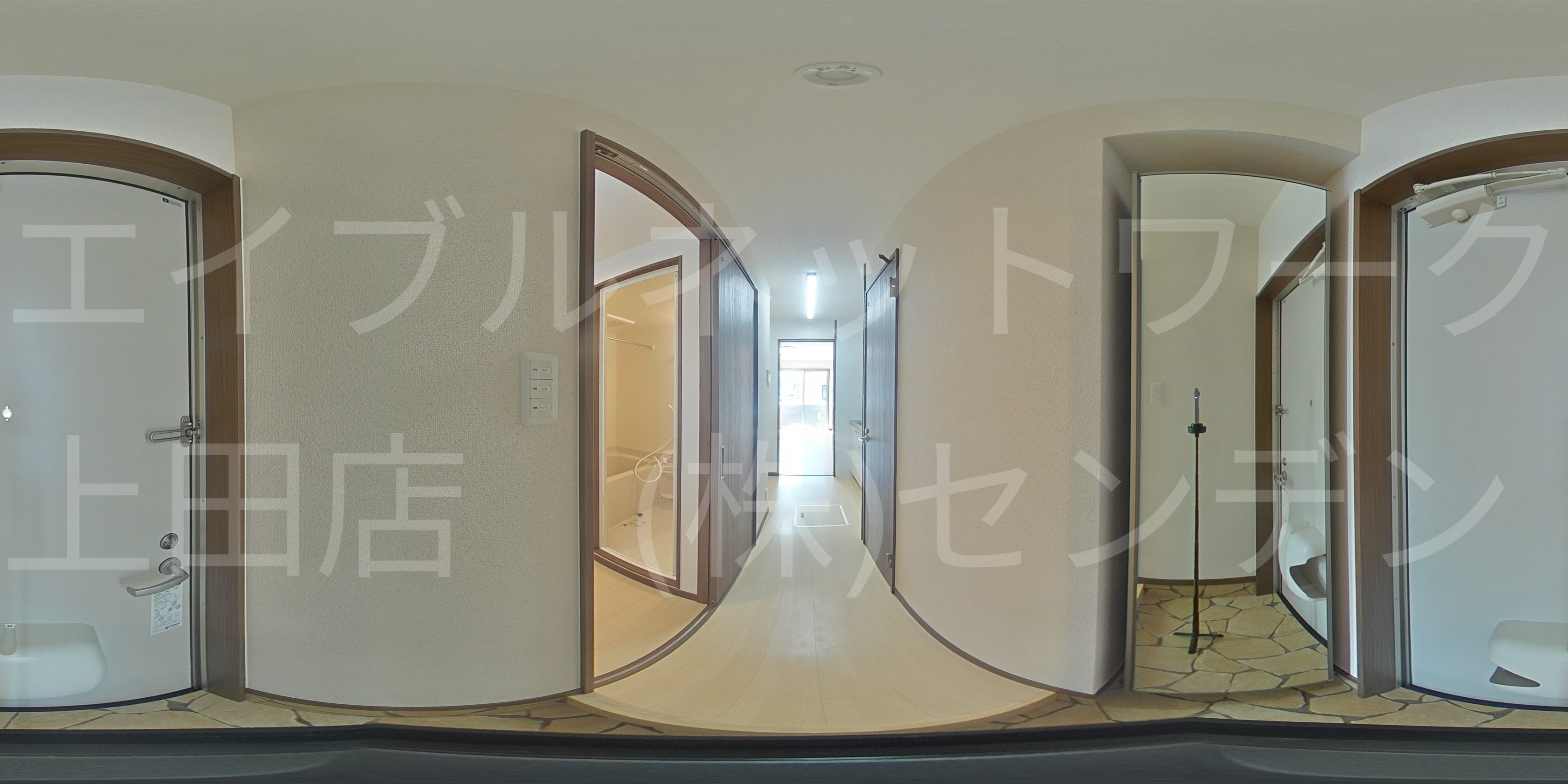 Rhythm 玄関
