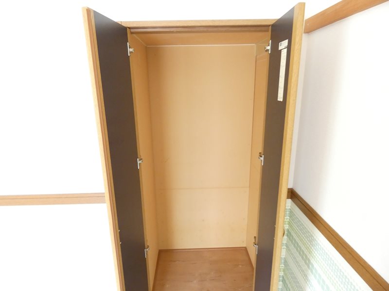 シャイニングタウン 収納