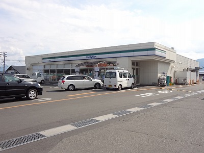 グランディール希 コンビニ
