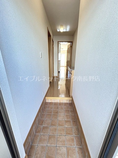 サンタクルスＢ 玄関